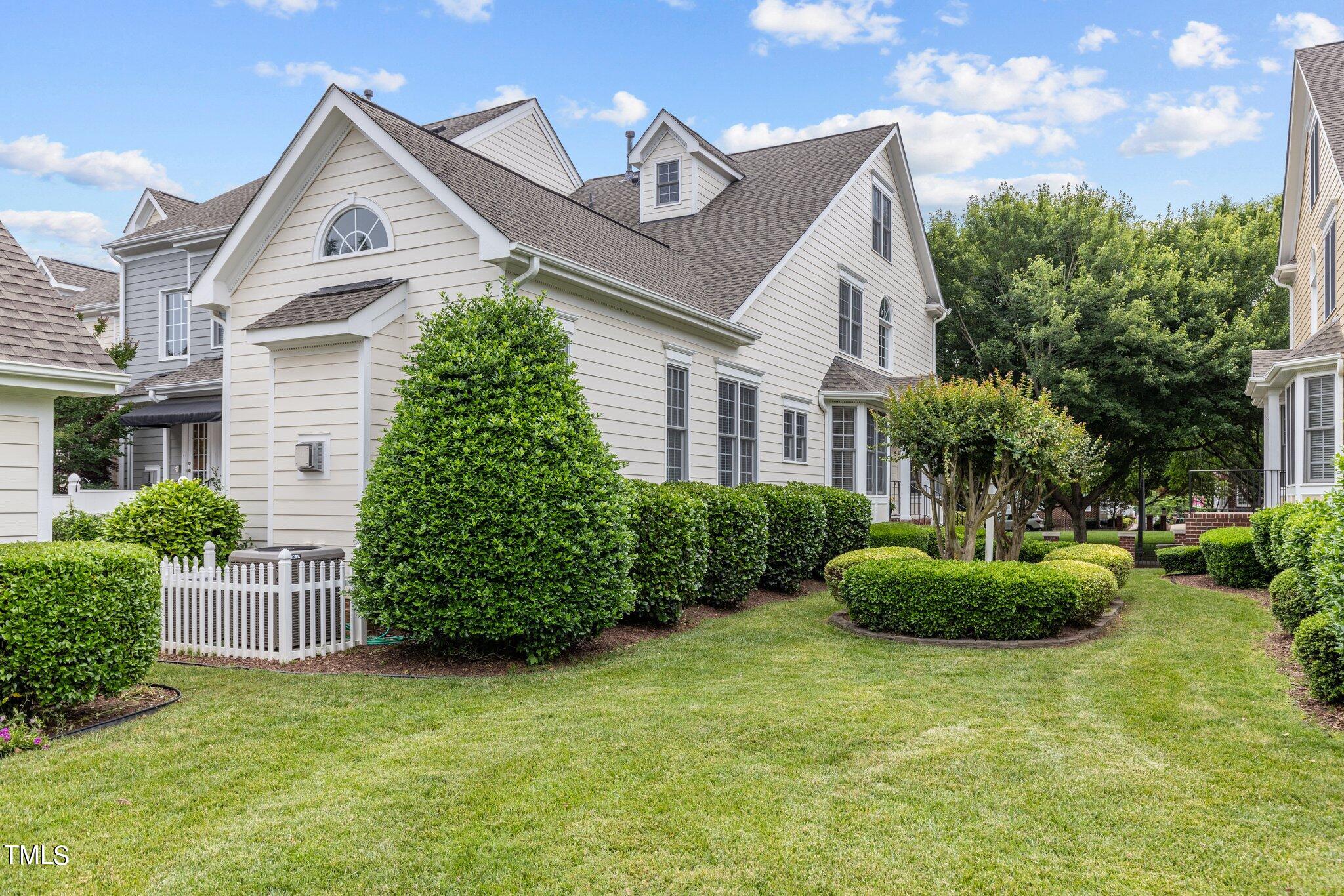 2513 St Paul's Square Raleigh, NC 27614 - Photo 5 of 43 53-web-or-mls-8Y3A1627