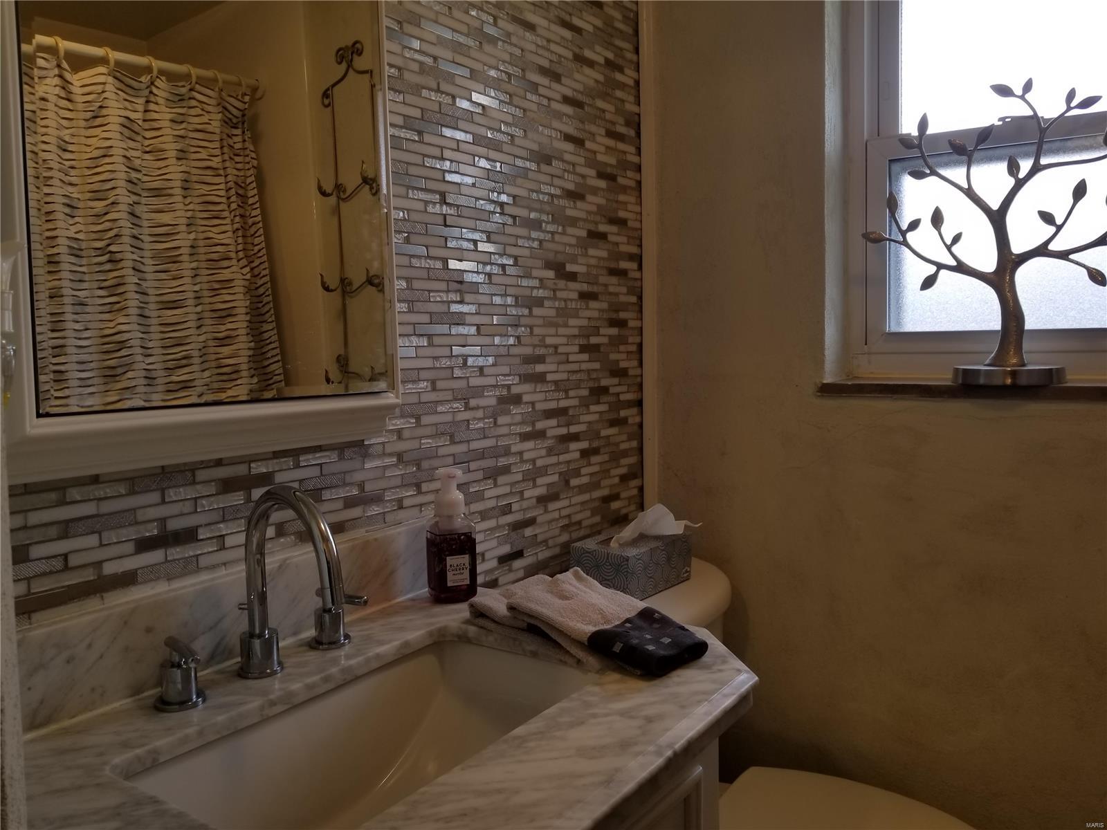 703 Eiler Road Belleville, IL 62223 - Photo 17 of 82 Gallery Image 17