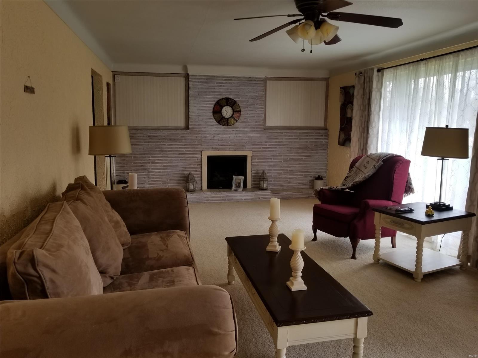 703 Eiler Road Belleville, IL 62223 - Photo 8 of 82 Gallery Image 8
