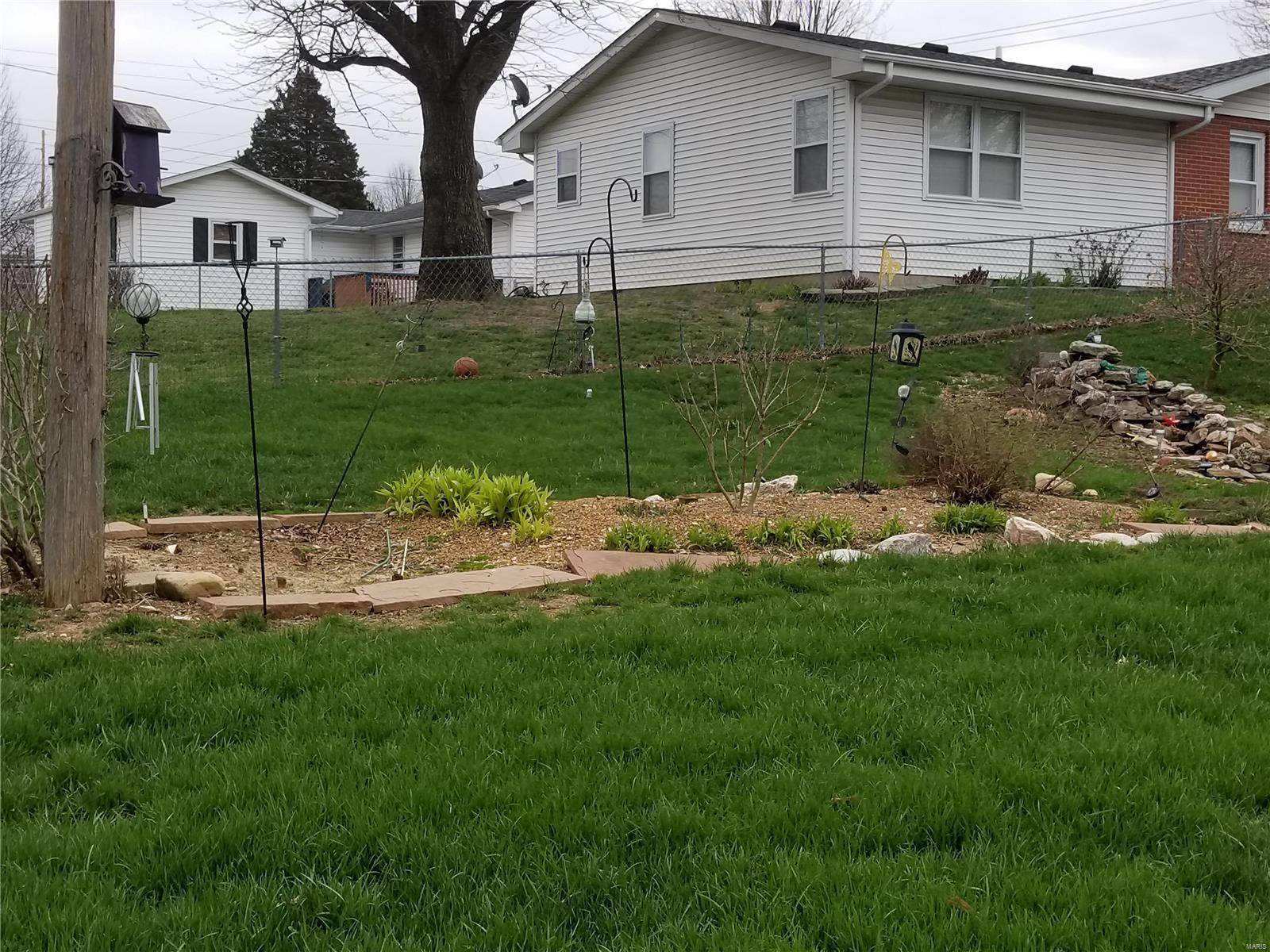 703 Eiler Road Belleville, IL 62223 - Photo 71 of 82 Gallery Image 71