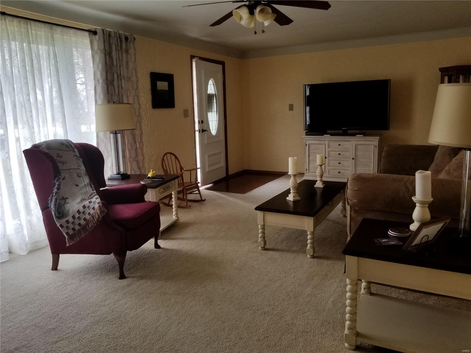 703 Eiler Road Belleville, IL 62223 - Photo 10 of 82 Gallery Image 10