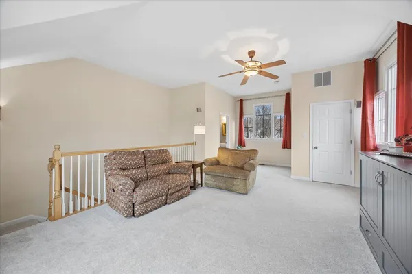 $625,000 | 1026 Baldwin Lane, Oak Park, IL 60302