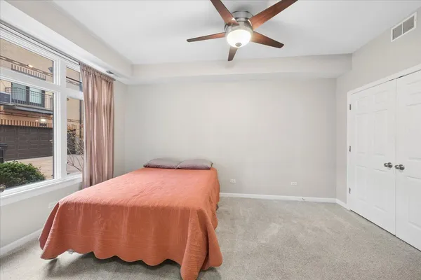 $625,000 | 1026 Baldwin Lane, Oak Park, IL 60302