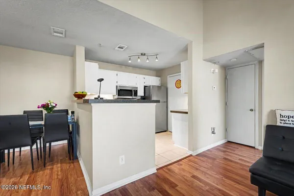 $159,750 | 7701 Timberlin Park Boulevard, Unit 1338, Jacksonville, FL 32256