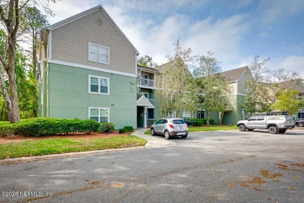 $159,750 | 7701 Timberlin Park Boulevard, Unit 1338, Jacksonville, FL 32256