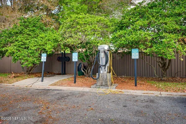 $159,750 | 7701 Timberlin Park Boulevard, Unit 1338, Jacksonville, FL 32256