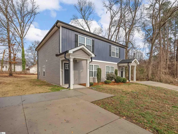 $393,000 | 115-117 Oak Street, Greer, SC 29651