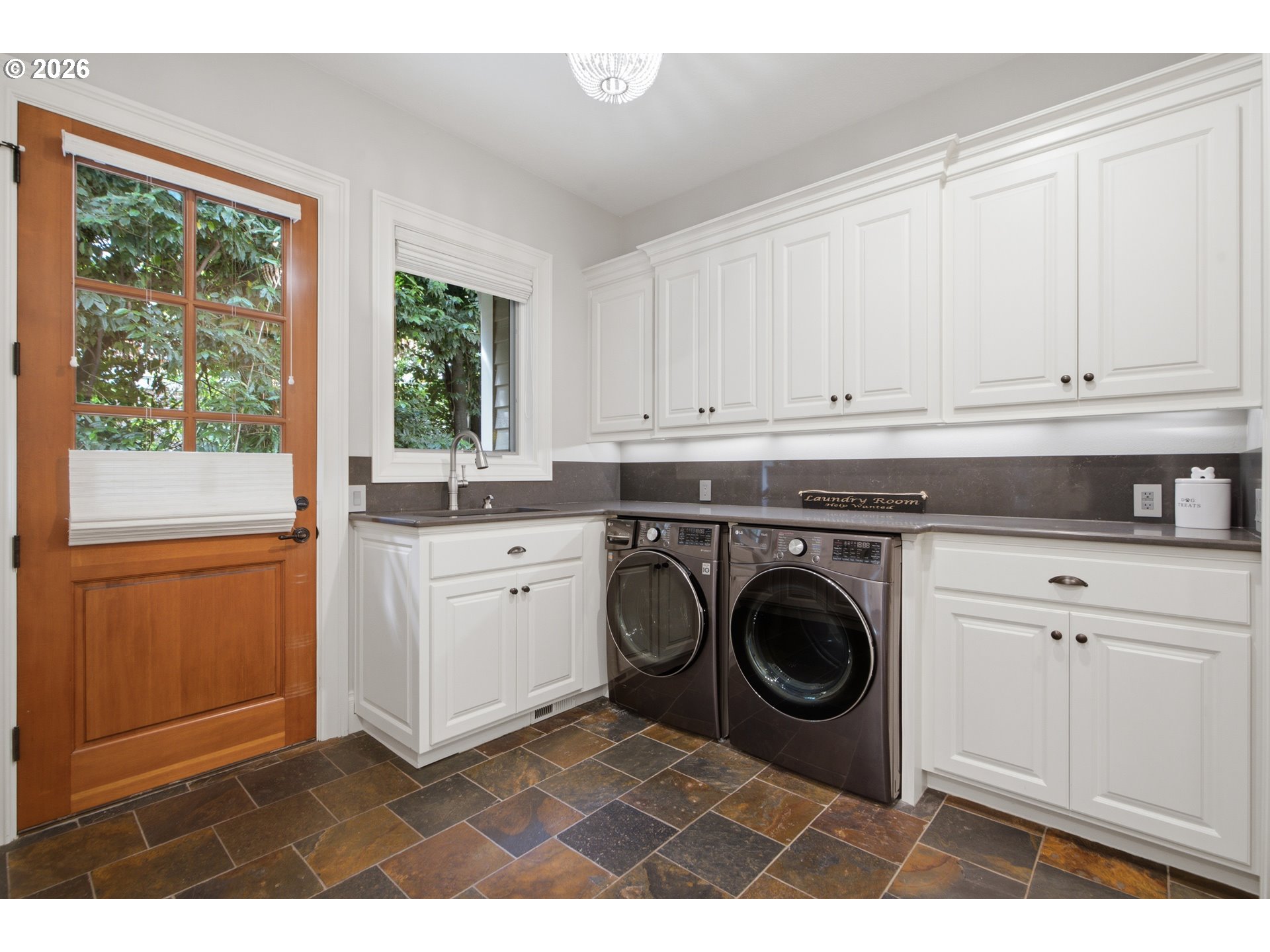 1093 Chandler Road Lake Oswego, OR 97034 - Photo 42 of 47