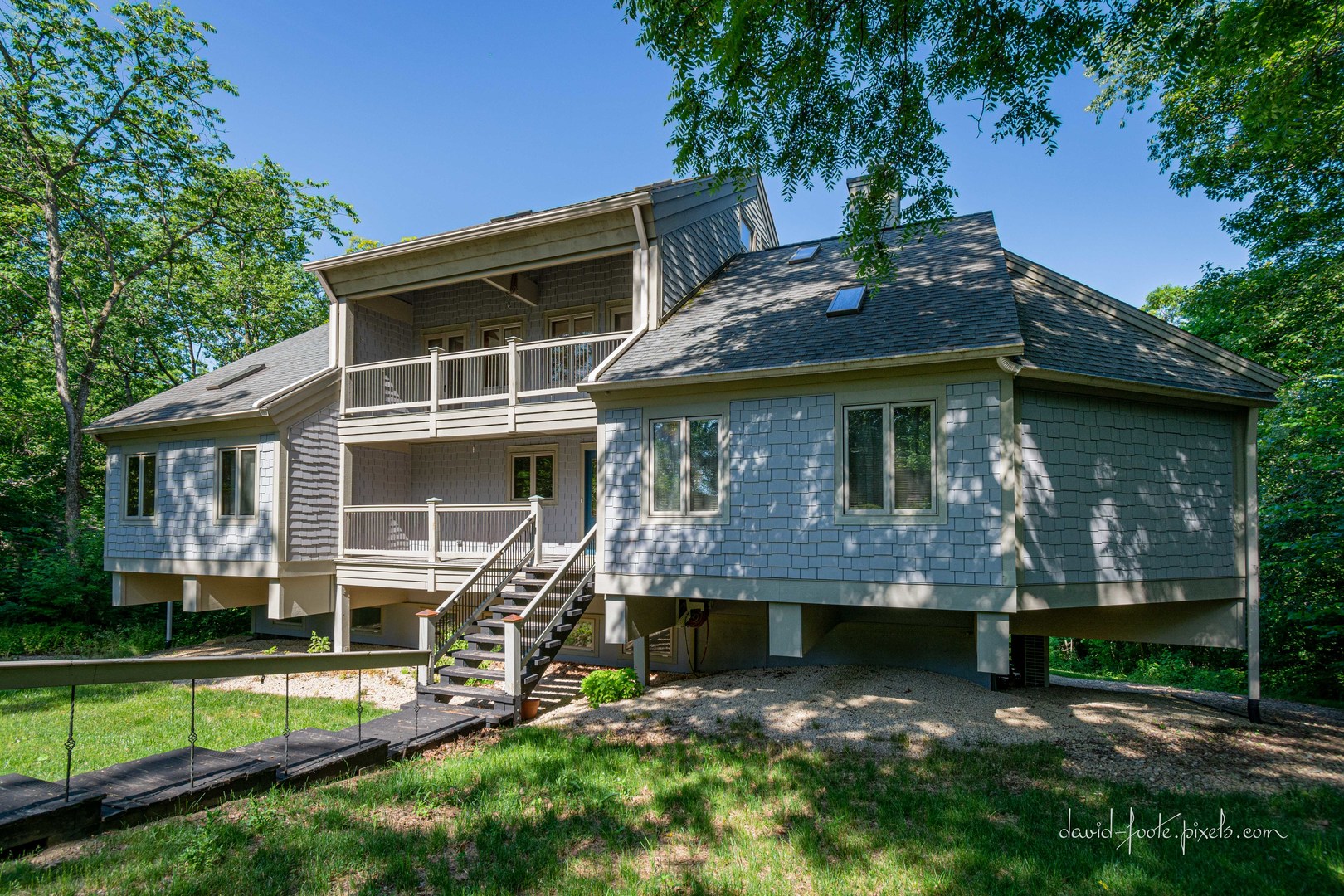 18 Lookout Trace Galena, IL 61036 - Photo 1 of 56 a view of house with yard