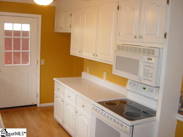 867 Hunter Road Fountain Inn, SC 29644 - Photo 16 of 21