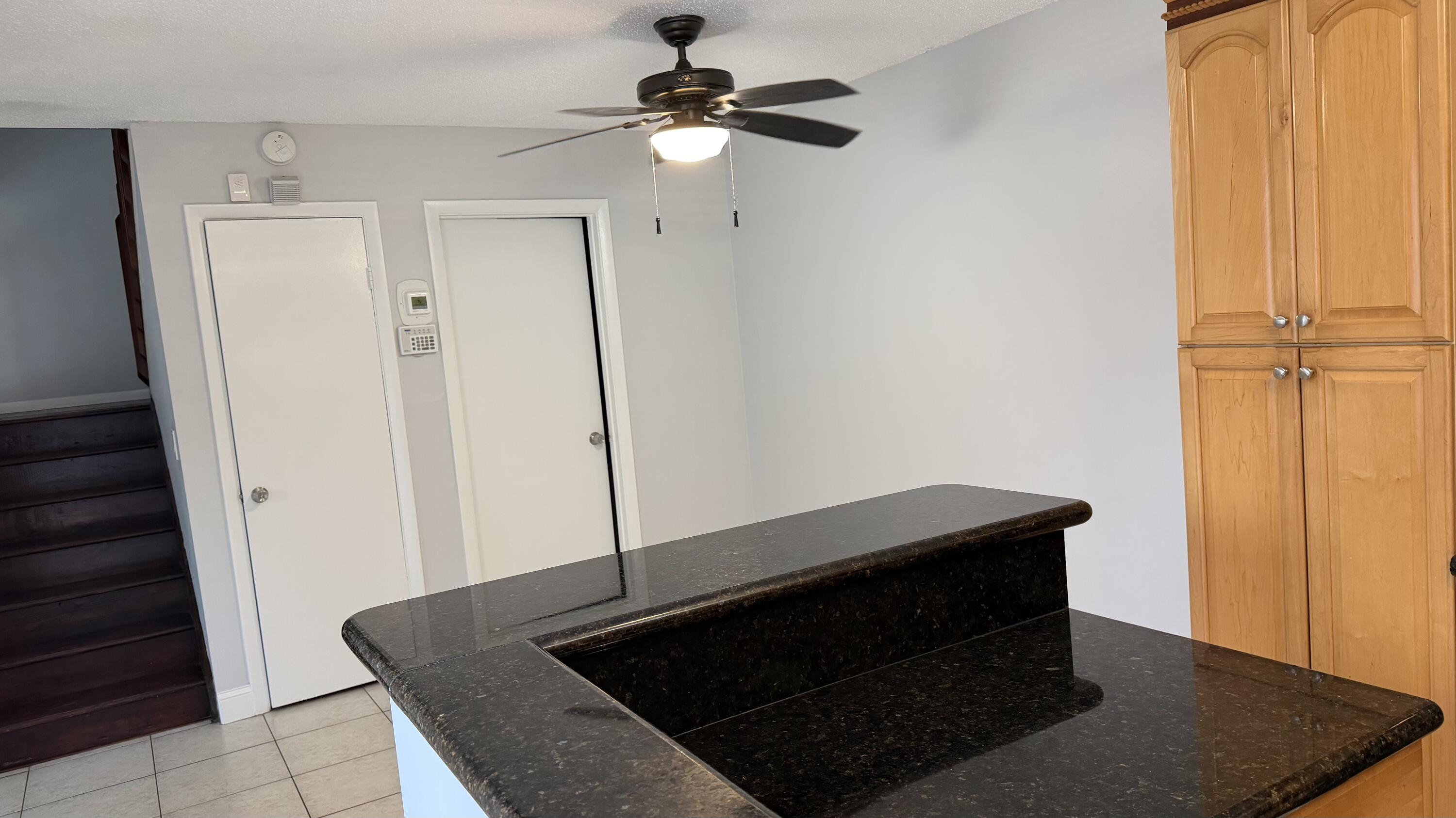 882 Springdale Circle, Unit 88B Palm Springs, FL 33461 - Photo 11 of 32 IMG_0253