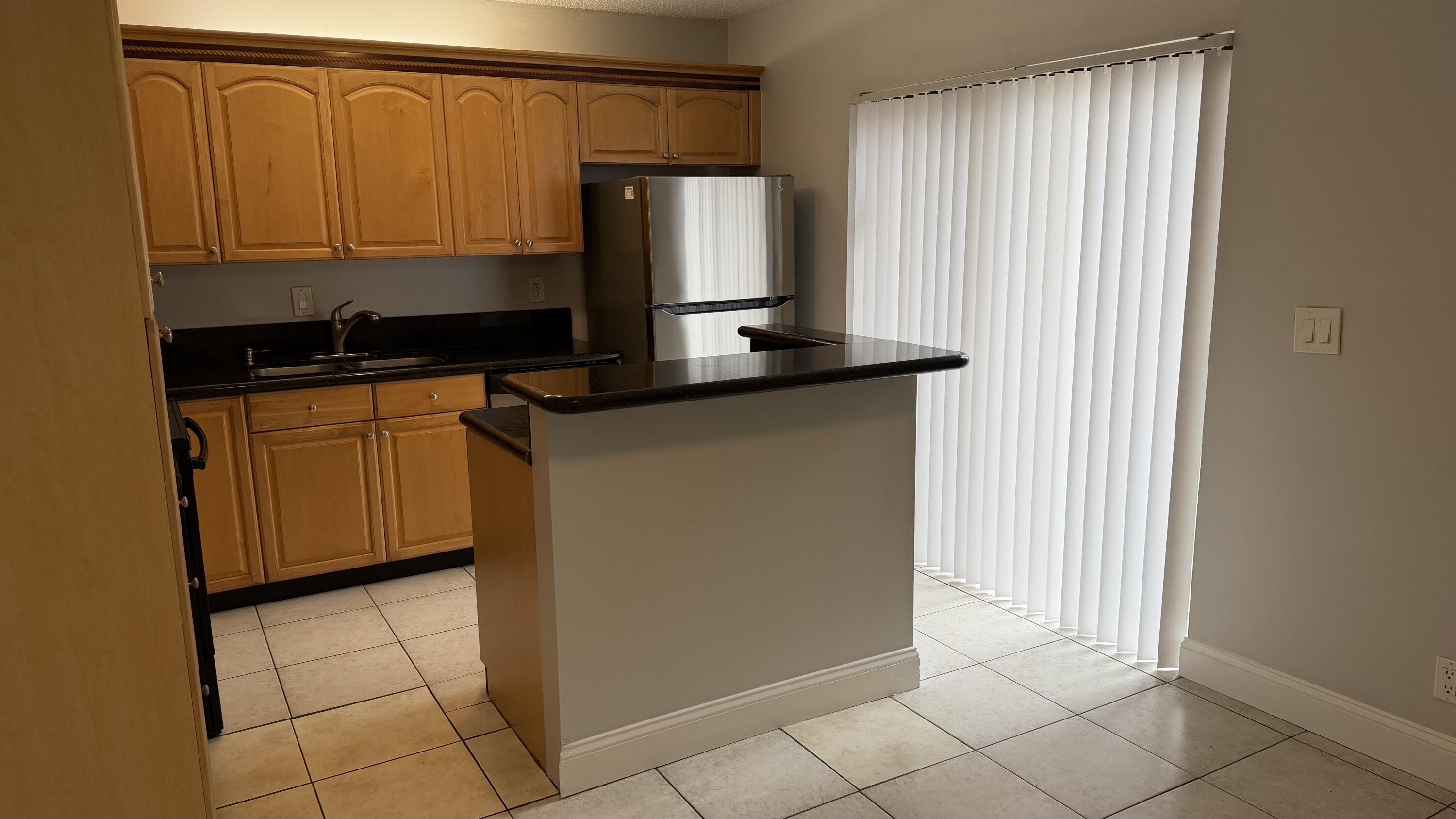882 Springdale Circle, Unit 88B Palm Springs, FL 33461 - Photo 10 of 32 IMG_0252