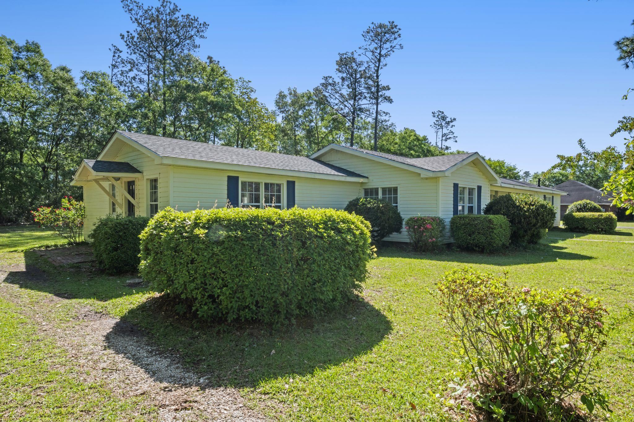608 Marks Avenue Bay Minette, AL 36507 - Photo 4 of 29