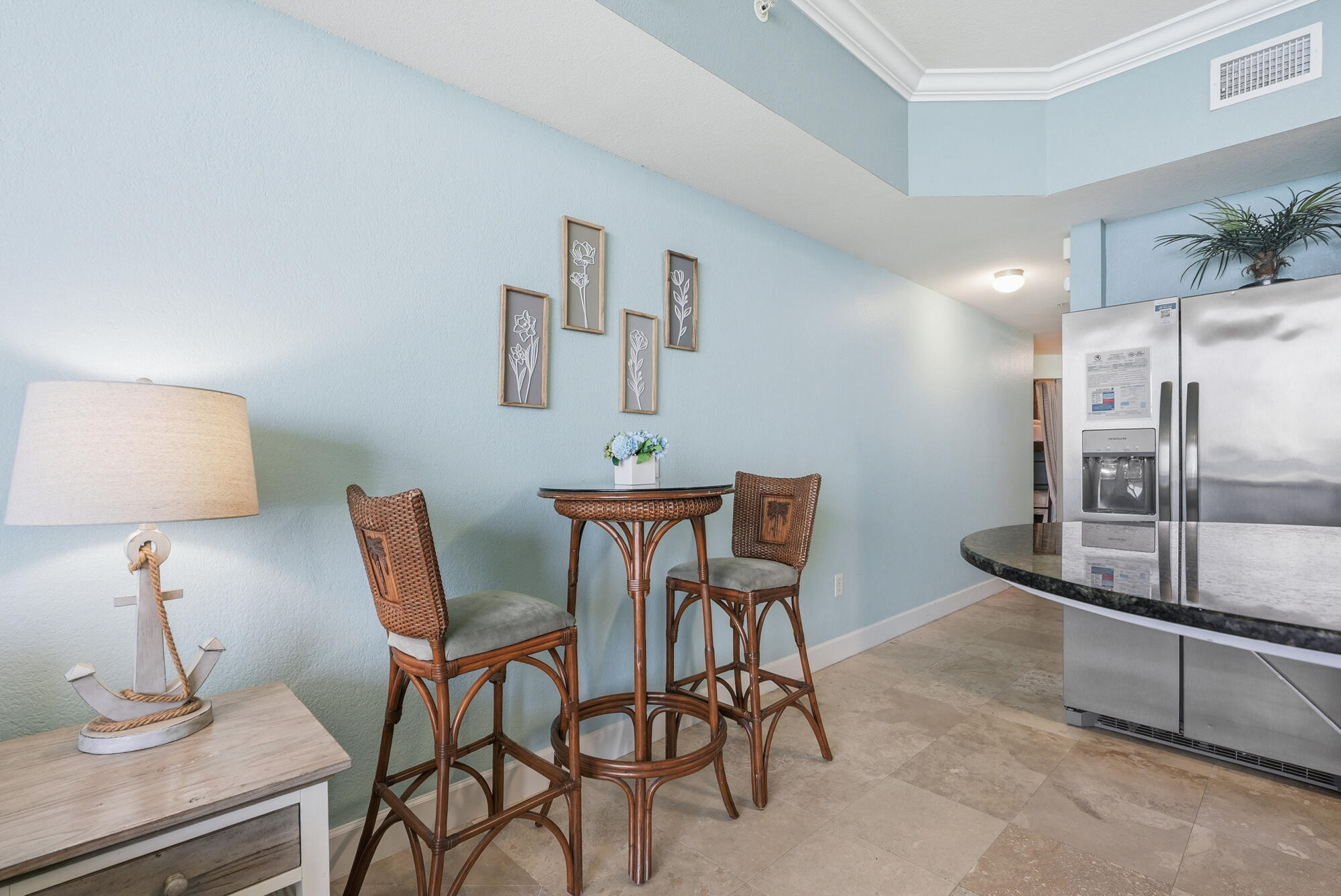 16819 Front Beach Road, Unit 2916 Panama City Beach, FL 32413 - Photo 12 of 45 Dining nook