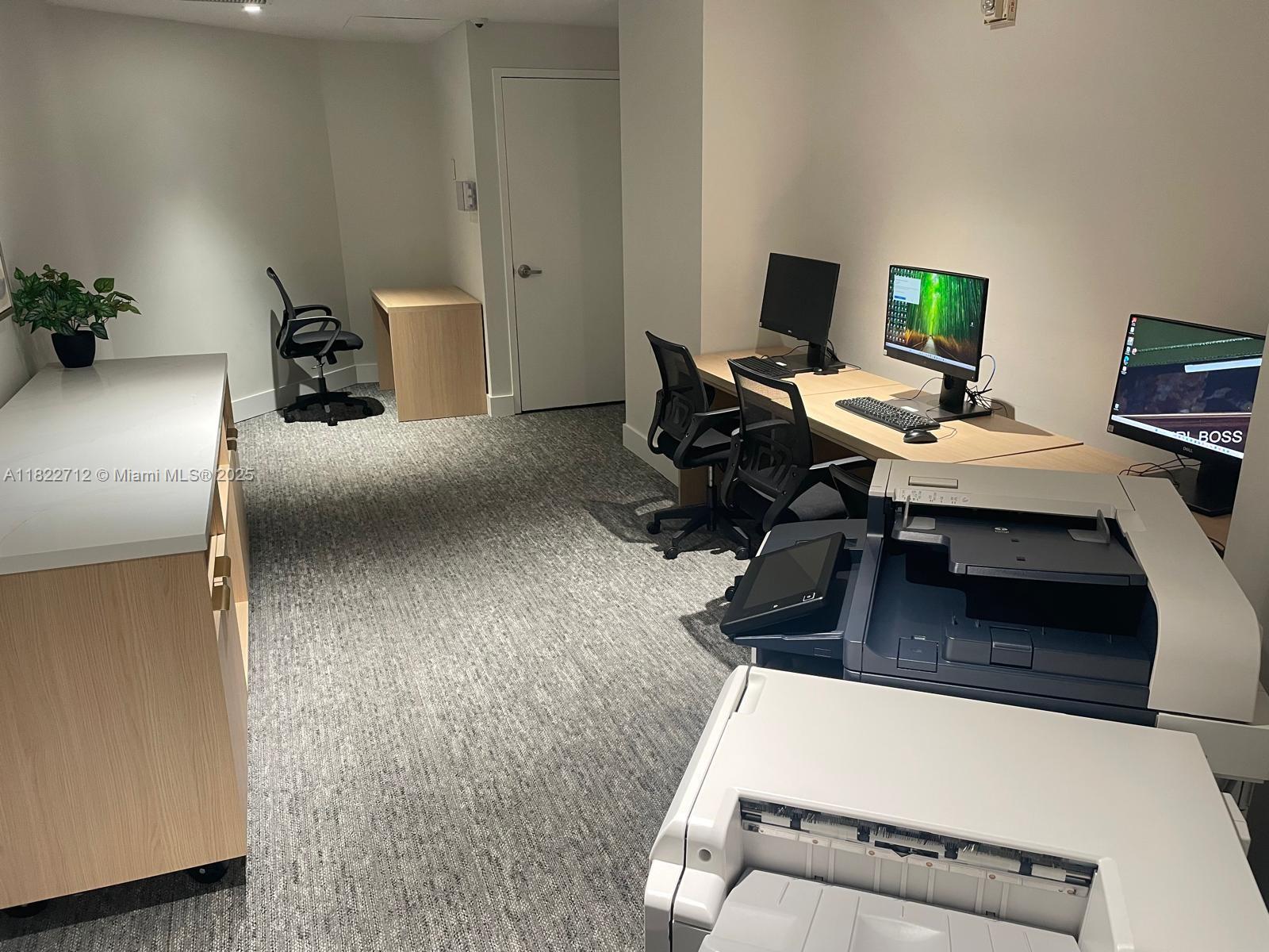 90 Southwest 3rd Street, Unit 3010 Miami, FL 33130 - Photo 40 of 44 a living room with furniture and a window