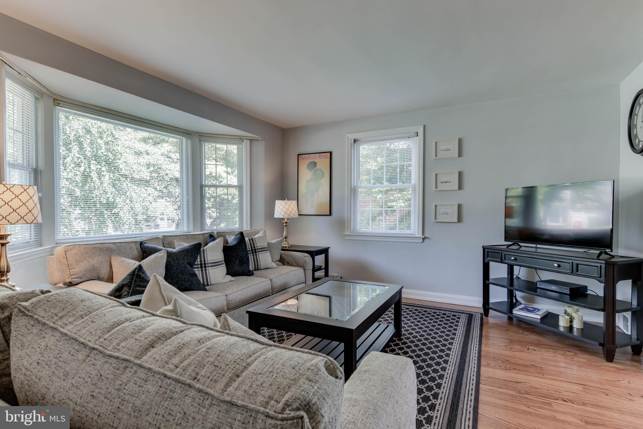512 Harrington Road Havertown, PA 19083 - Photo 7 of 31 Plenty of Natural Light