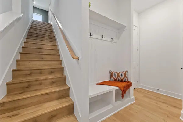 a view of entryway and hall