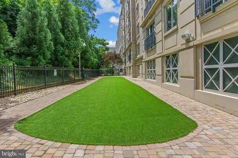 $690,000 | 5 Park Place, Unit 311, Annapolis, MD 21401