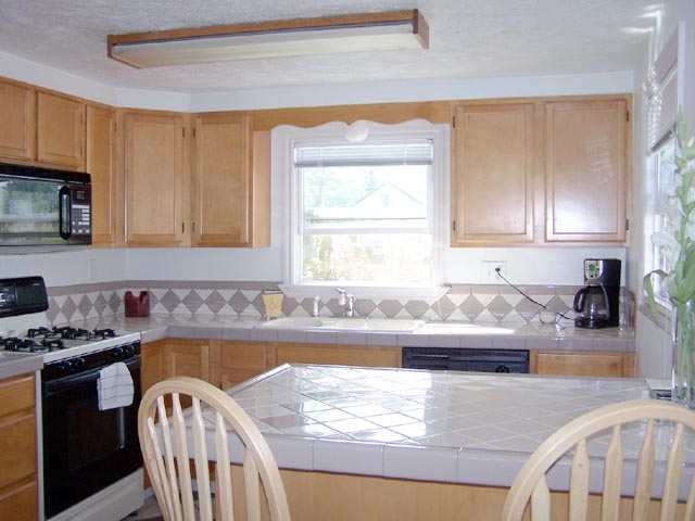 1502 North University Road Spokane Valley, WA 99206 - Photo 4 of 9 Gallery Image 4