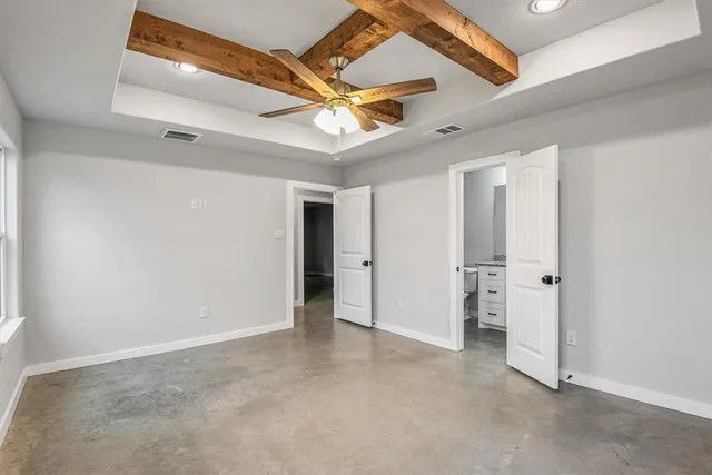 $1,795 | 2223 Comet Trail, Granbury, TX 76048