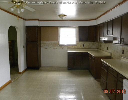 5154 Elk River Road South Elkview, WV 25071 - Photo 5 of 11 Kitchen.
