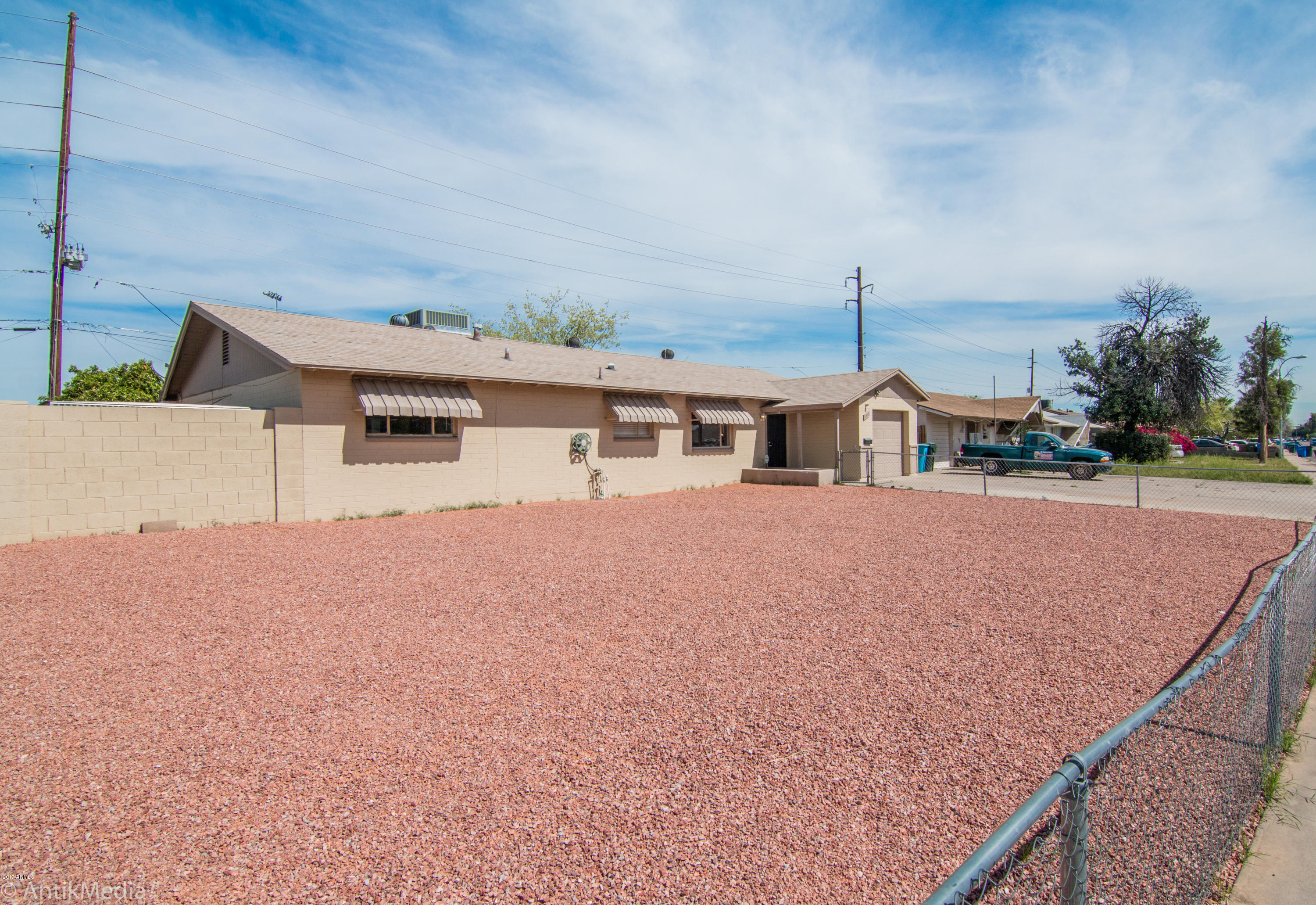 5432 West Osborn Road Phoenix, AZ 85031 - Photo 3 of 26 IMG_3208