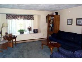 26 B Reed Street, Unit 26 Londonderry, NH 03053 - Photo 3 of 5 Gallery Image 3
