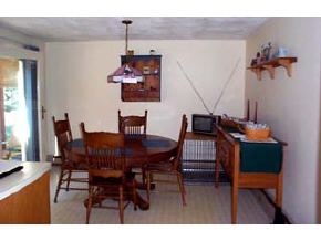26 B Reed Street, Unit 26 Londonderry, NH 03053 - Photo 4 of 5 Gallery Image 4