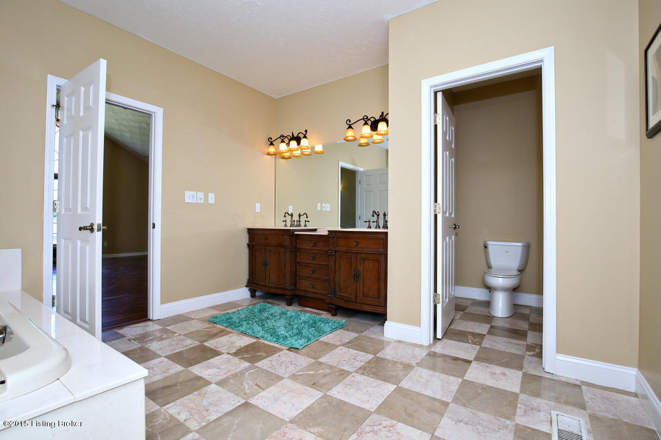 157 Rolling Fork Road Shepherdsville, KY 40165 - Photo 12 of 37 Master bath w/double custom vanity