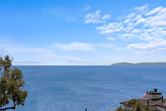 $1,399,000 | 2175 South Coast Highway, Unit 16, Laguna Beach, CA 92651