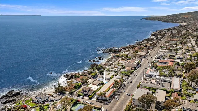 $1,399,000 | 2175 South Coast Highway, Unit 16, Laguna Beach, CA 92651