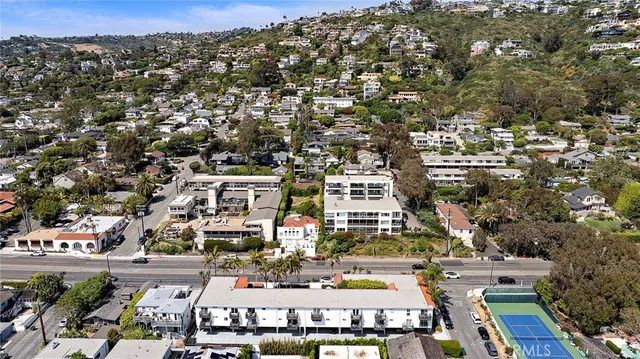 $1,399,000 | 2175 South Coast Highway, Unit 16, Laguna Beach, CA 92651