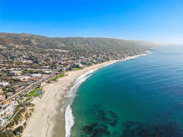 $1,399,000 | 2175 South Coast Highway, Unit 16, Laguna Beach, CA 92651