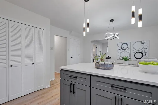 $550,000 | 618 Shady Meadows Drive, Ballwin, MO 63011