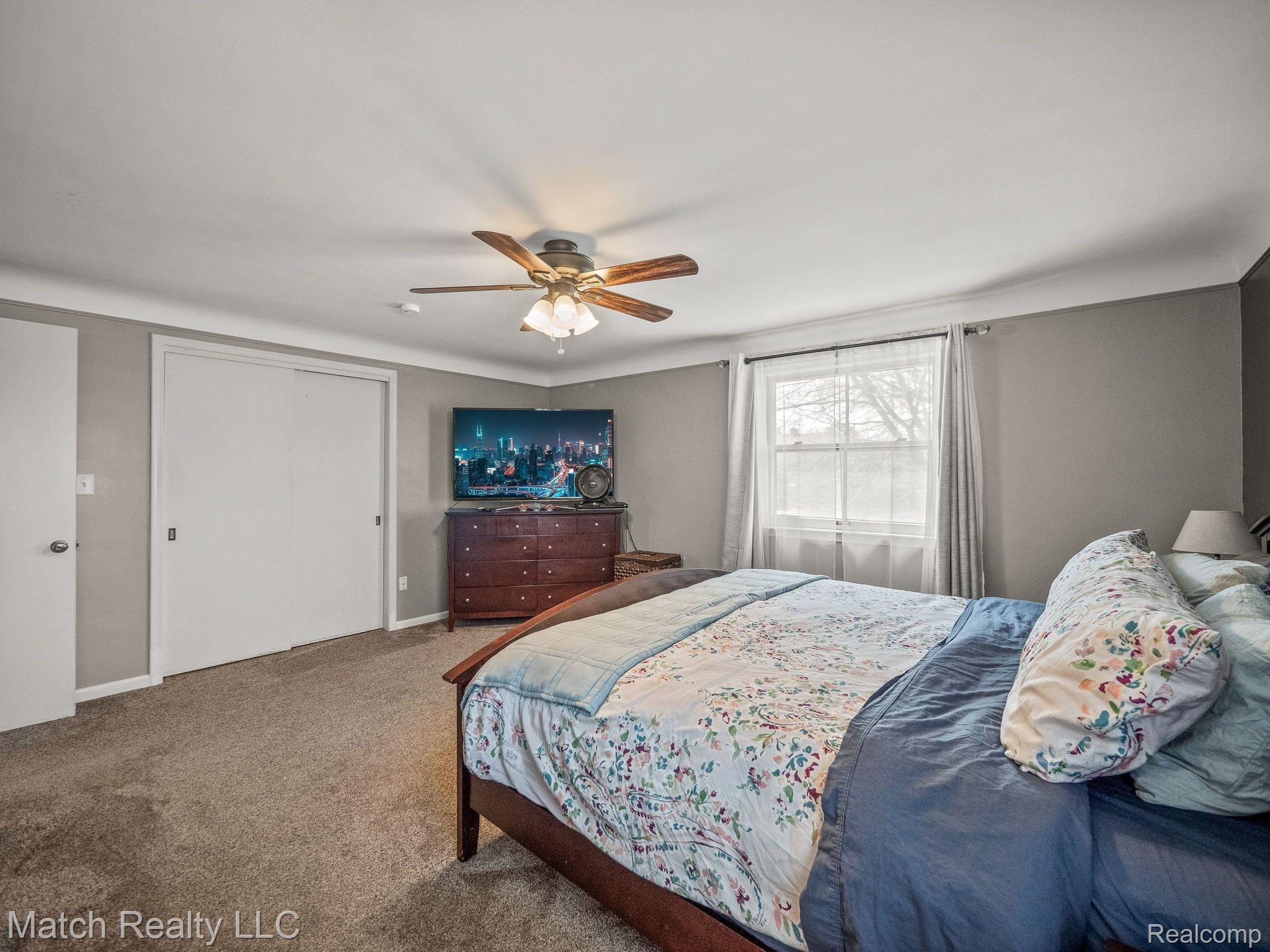 1170 Devonshire Road Grosse Pointe, MI 48230 - Photo 32 of 43 Gallery Image 32