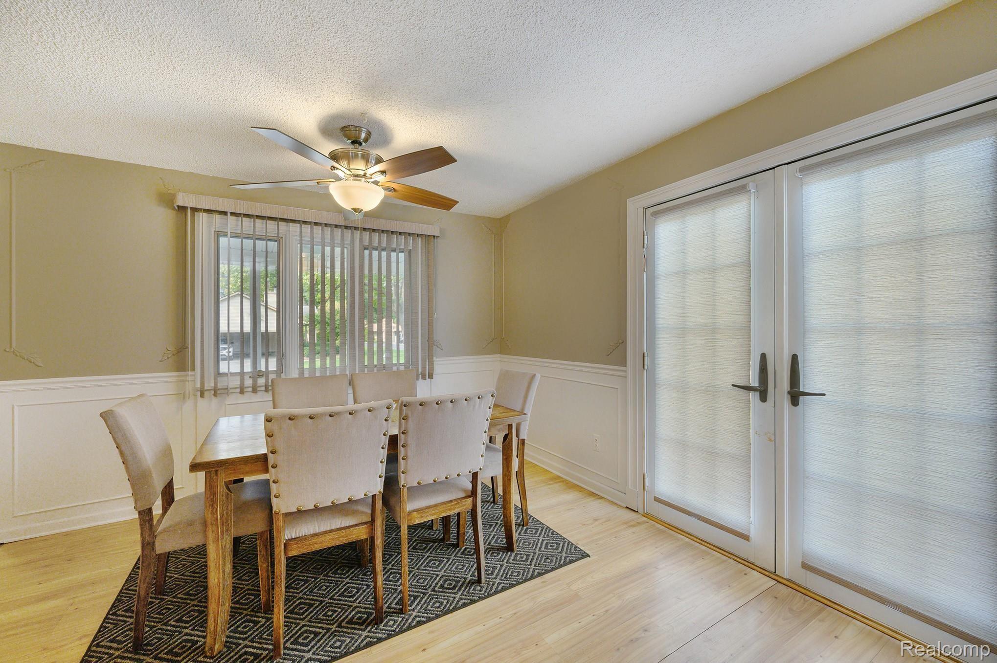 1745 Chateau Road Commerce Township, MI 48382 - Photo 10 of 26 1745 Chateau _22.jpg