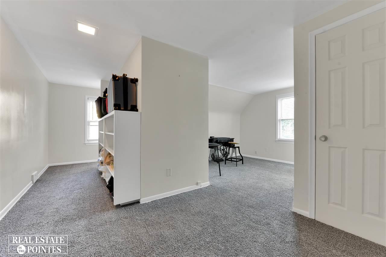 488 Bournemouth Road Grosse Pointe, MI 48236 - Photo 18 of 36