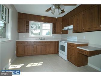 571 Church Road Reading, PA 19607 - Photo 6 of 12
