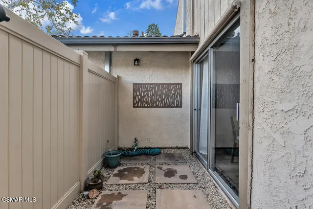 $520,000 | 15202 Campus Park Drive, Unit C, Moorpark, CA 93021