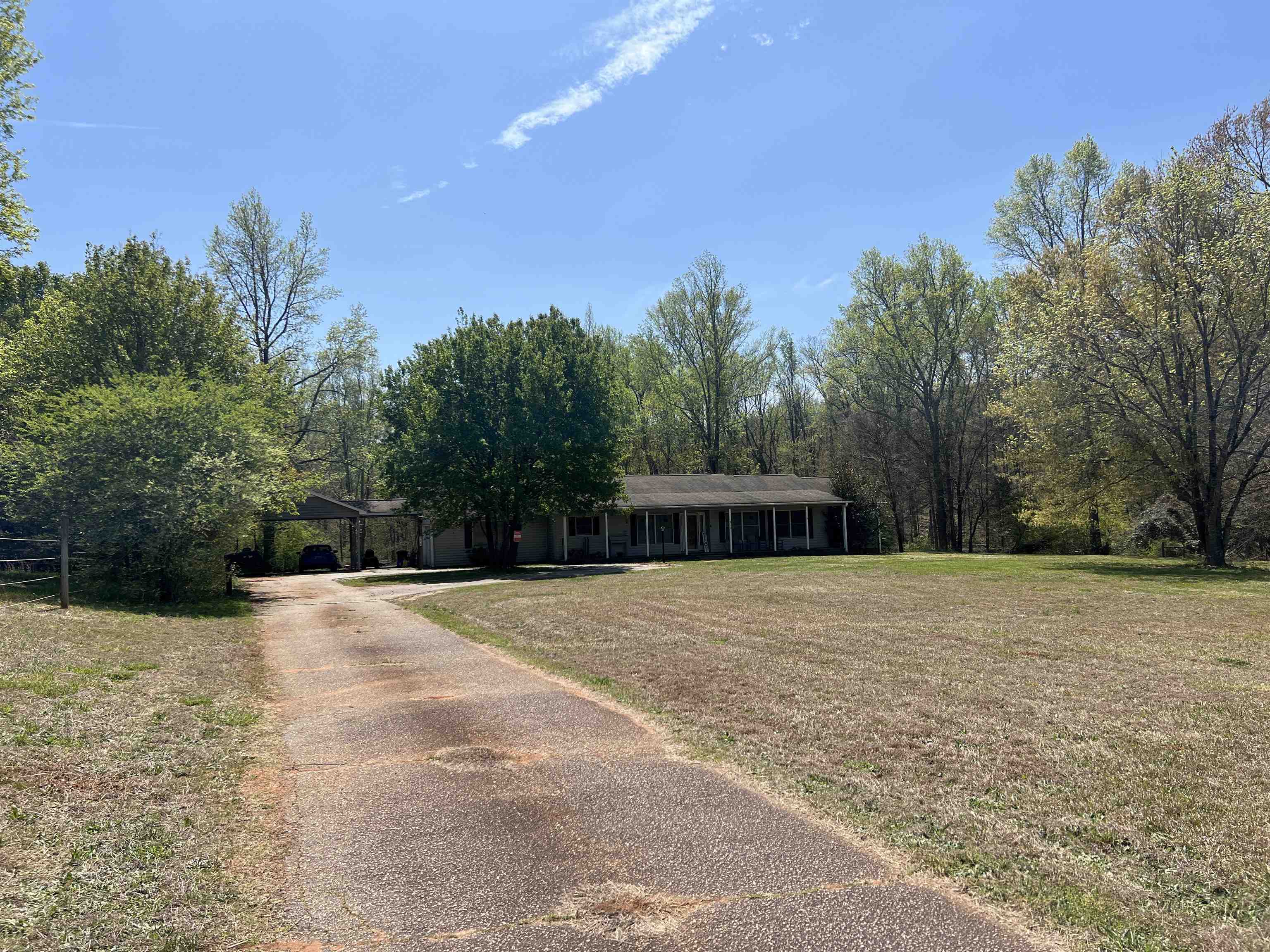 310 Green River Road Chesnee, SC 29323 - Photo 4 of 50 Gallery Image 4