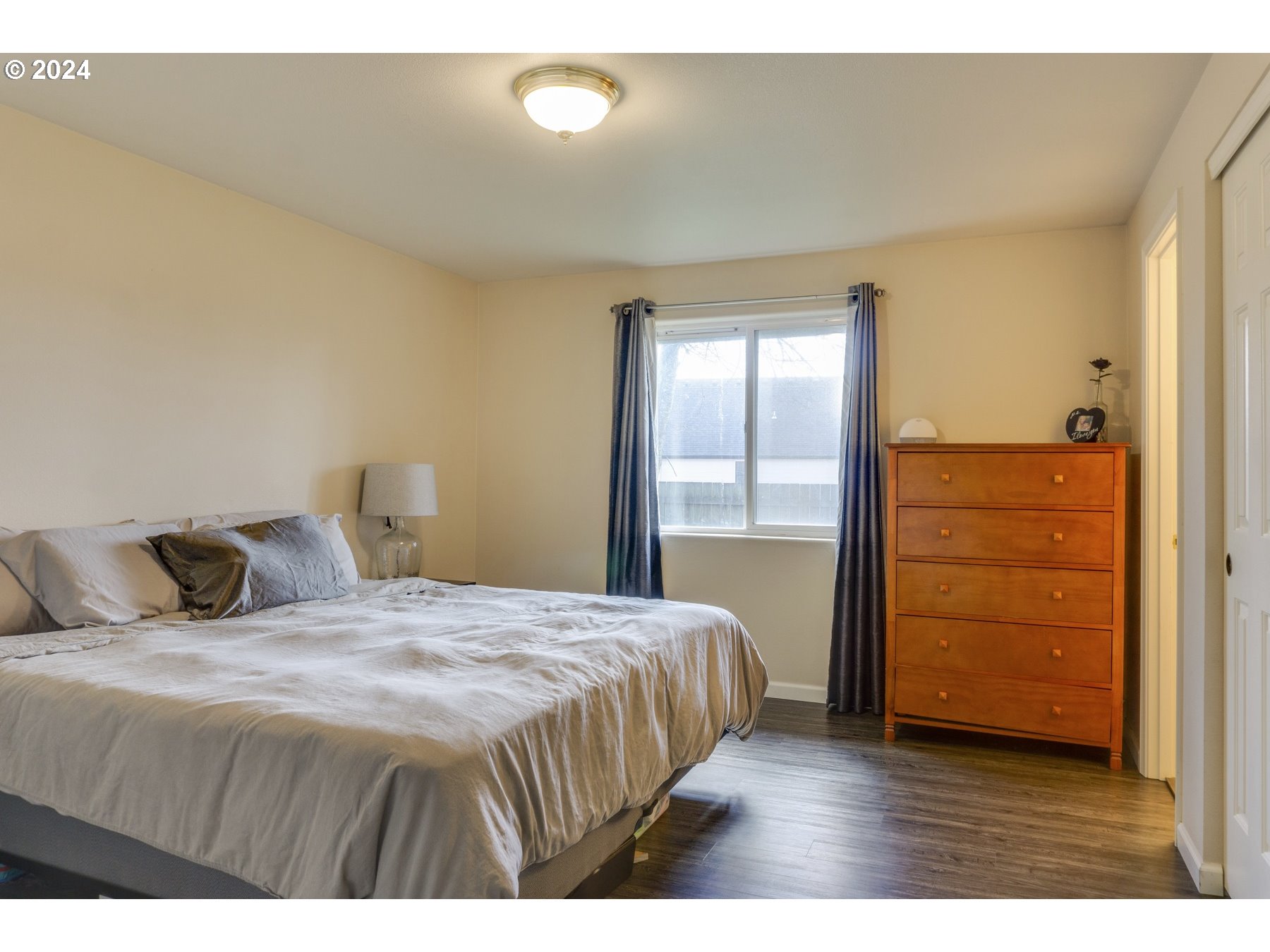 3311 Pinyon Street Springfield, OR 97478 - Photo 15 of 21 a bedroom with a bed and a dresser