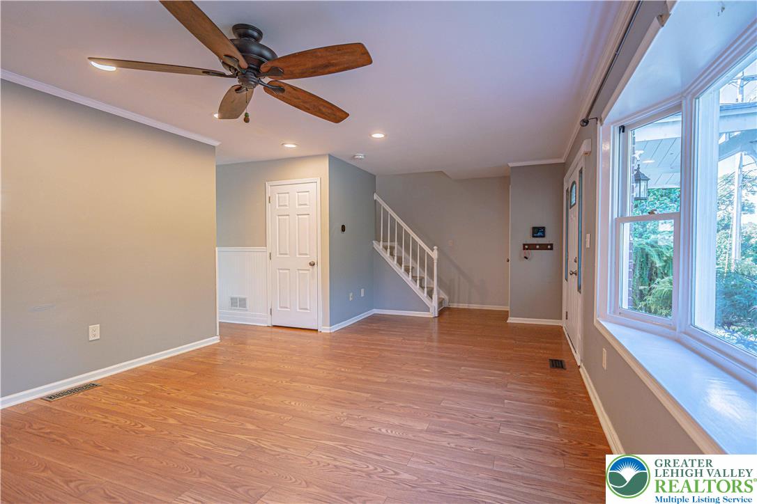1039 Public Road Bethlehem, PA 18015 - Photo 11 of 48 Gallery Image 11