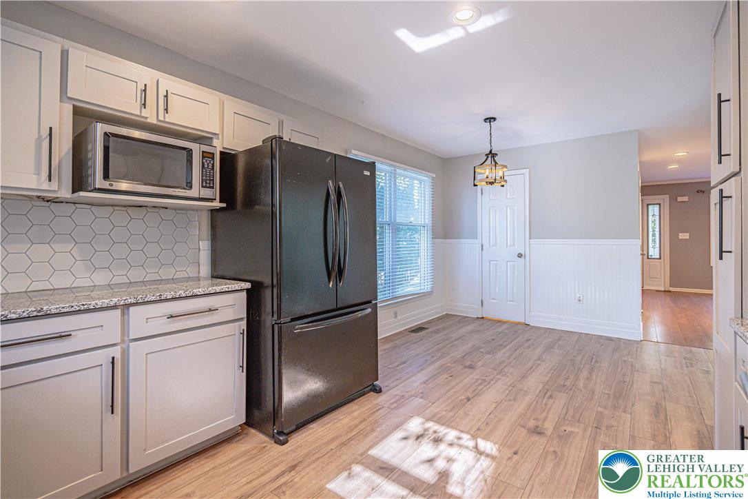 1039 Public Road Bethlehem, PA 18015 - Photo 16 of 48 Gallery Image 16