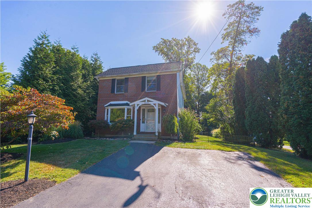 1039 Public Road Bethlehem, PA 18015 - Photo 2 of 48 Gallery Image 2