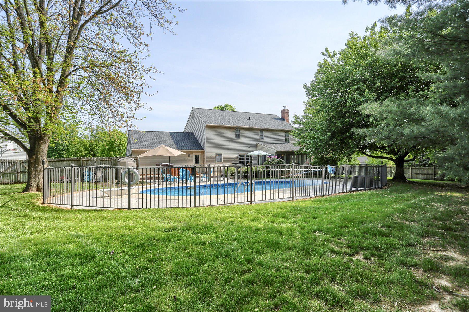 22 Draper Circle Lititz, PA 17543 - Photo 37 of 46