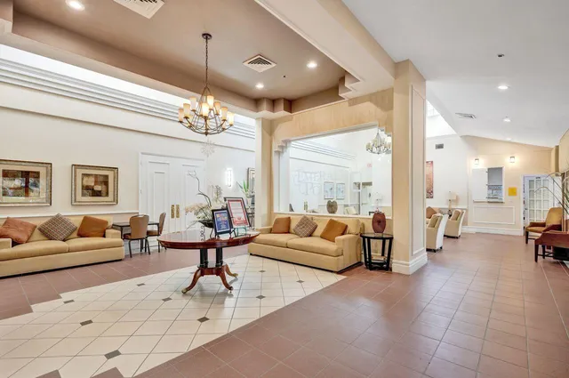 $360,000 | 14524 VÃa Royal, Delray Beach, FL 33446