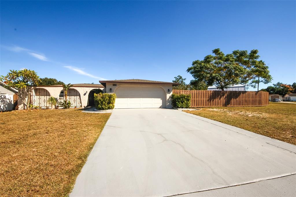 5018 School Road New Port Richey, FL 34653 - Photo 2 of 37 Gallery Image 2