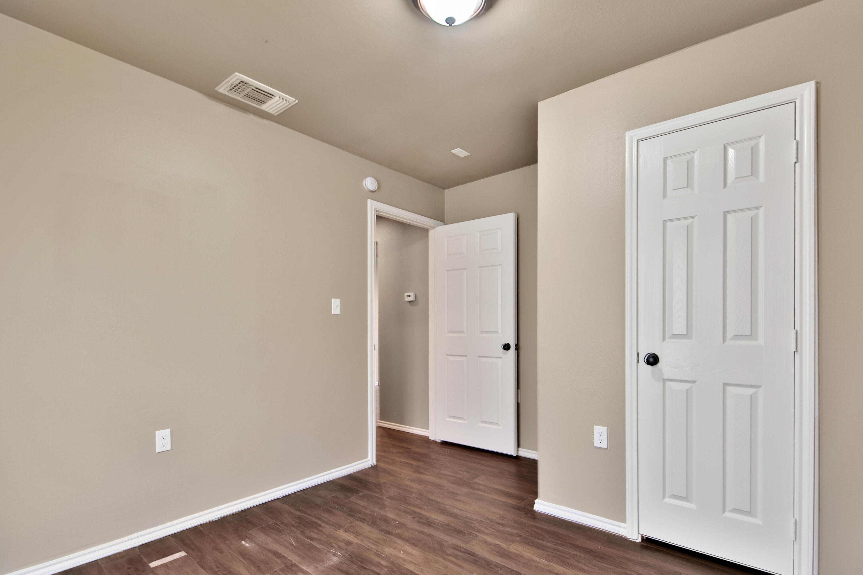 209 36th Street Lubbock, TX 79404 - Photo 13 of 19 IMG_3424