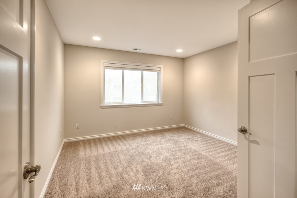19038 178th Place Southeast, Unit 66 Renton, WA 98058 - Photo 7 of 20 Gallery Image 7