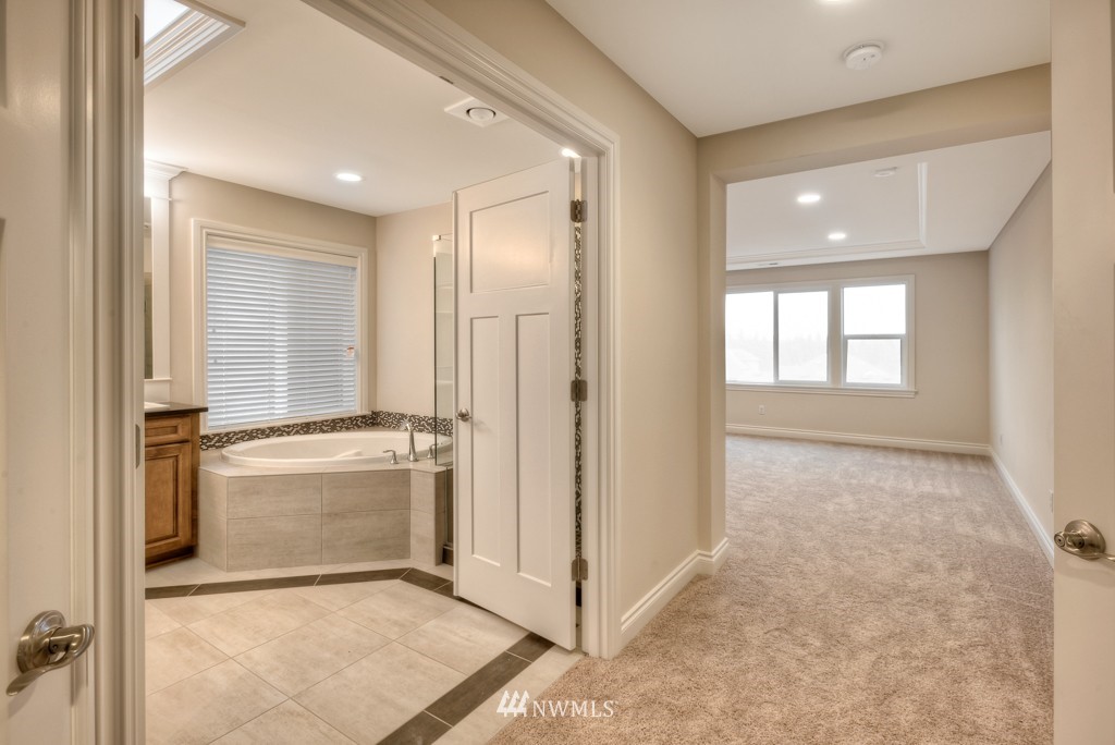 19038 178th Place Southeast, Unit 66 Renton, WA 98058 - Photo 8 of 20 Gallery Image 8
